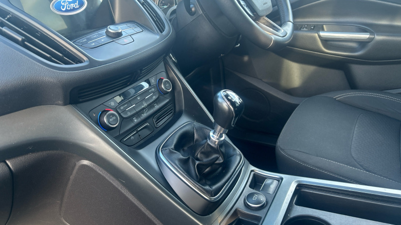 Ford Kuga 1.5 TDCi Zetec 5dr 2WD Diesel Estate